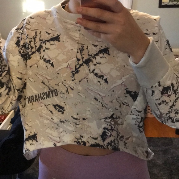 Gymshark Ori Sweater - Picture 6 of 7